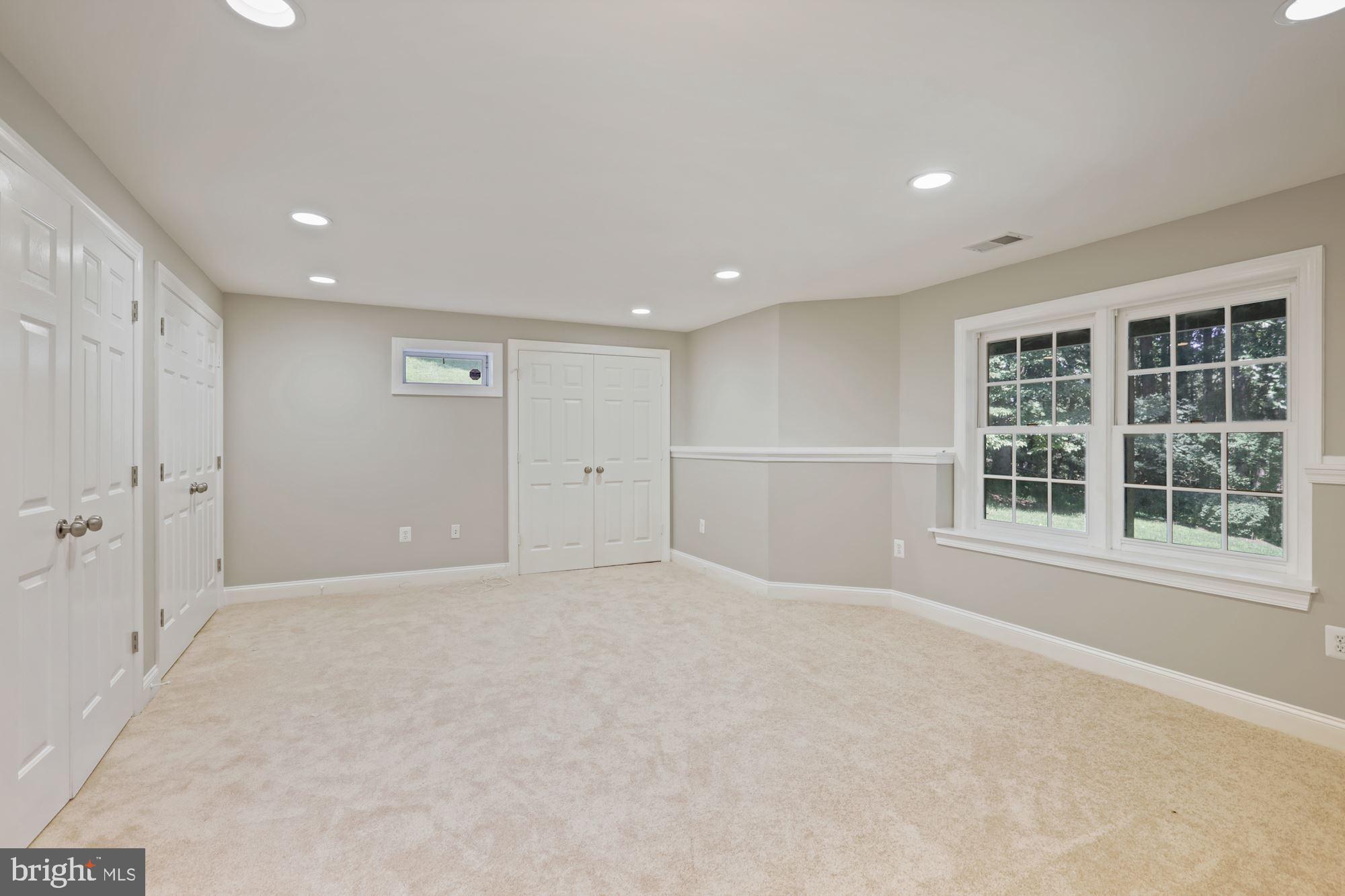 BROWNS MILL FOREST - Residential