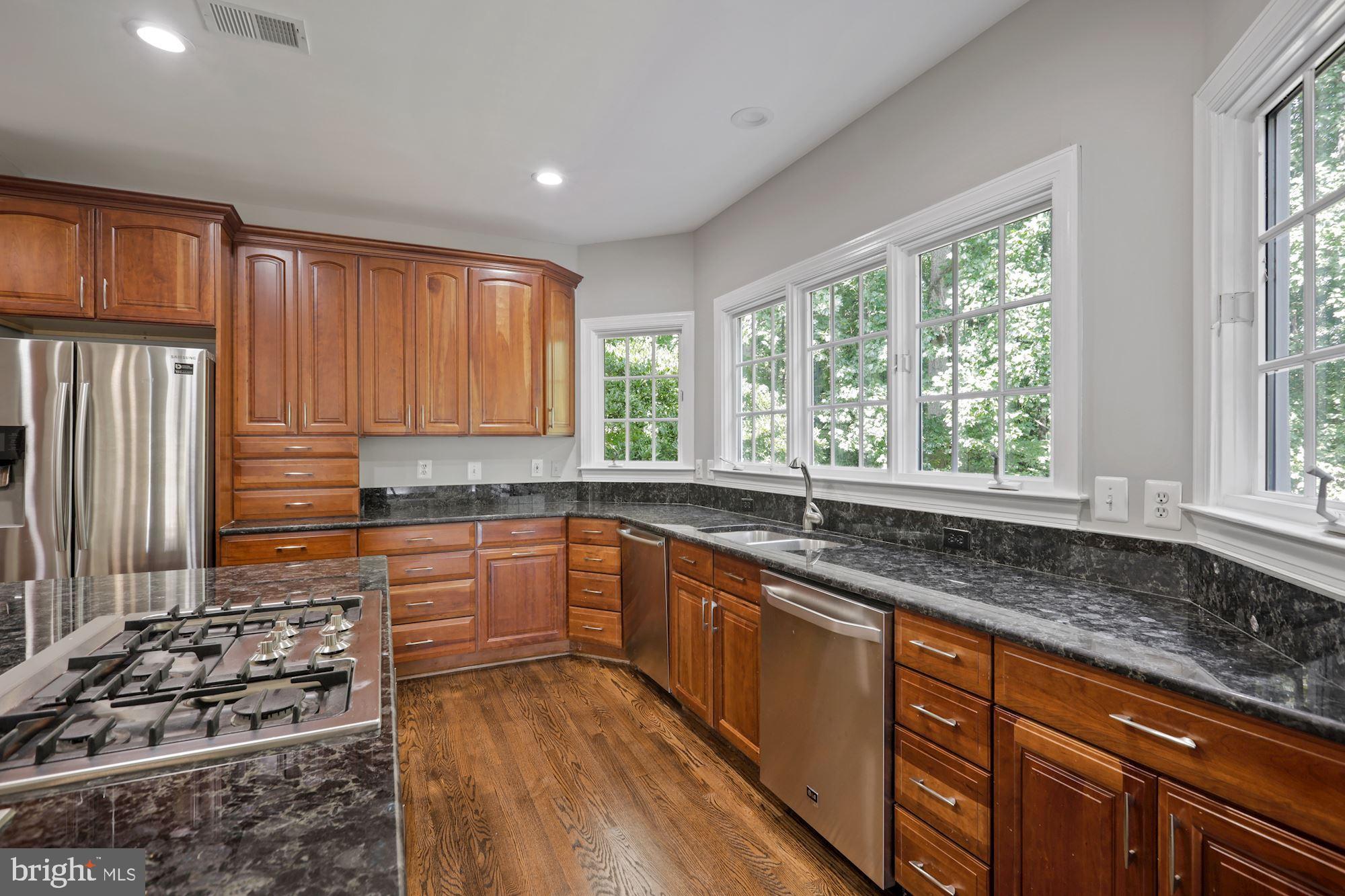 BROWNS MILL FOREST - Residential