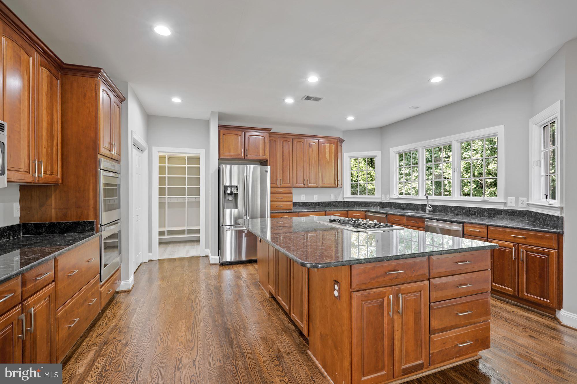 BROWNS MILL FOREST - Residential