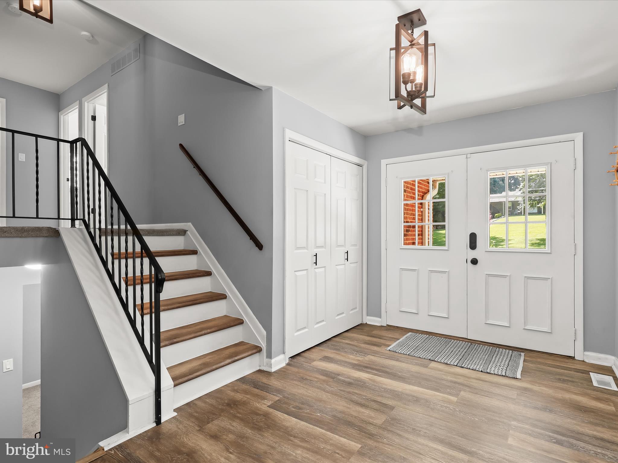 CARROLL ESTATES - Residential