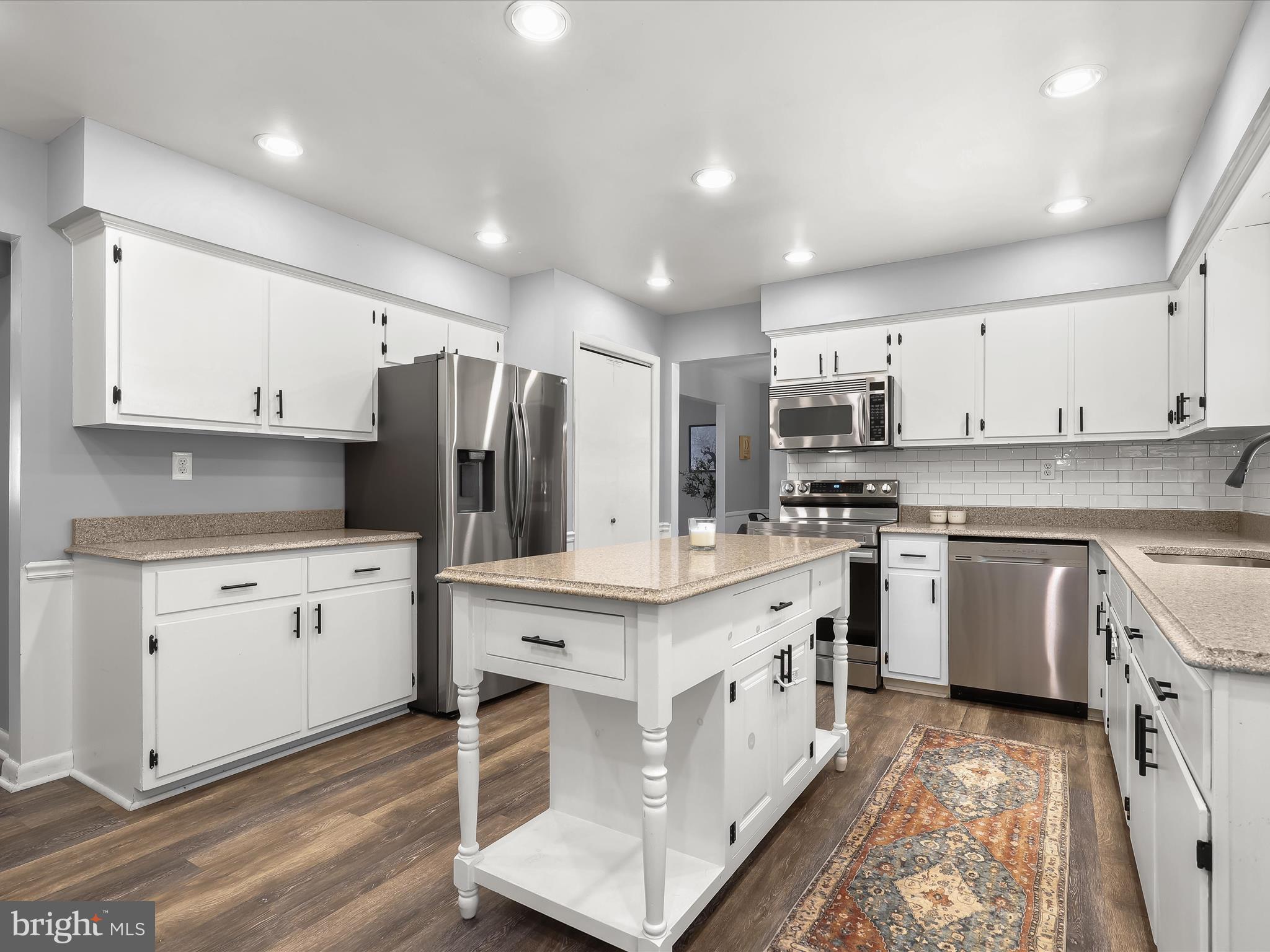 CARROLL ESTATES - Residential