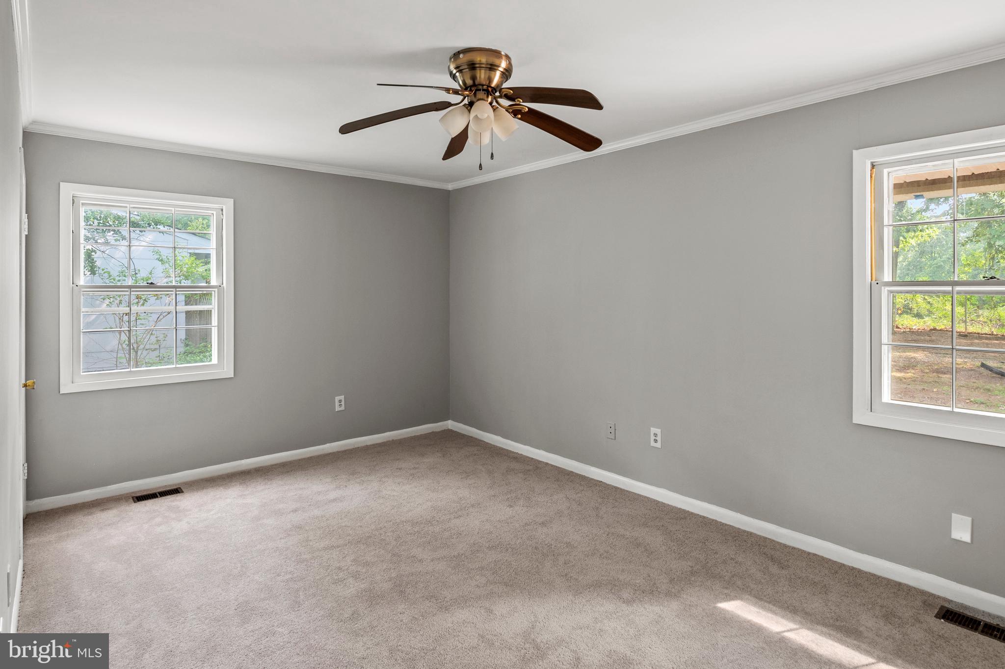 MONTPELIER - Residential