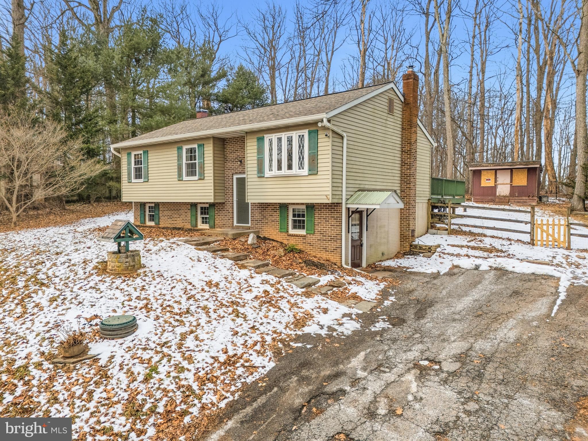 HAMPSTEAD - Residential