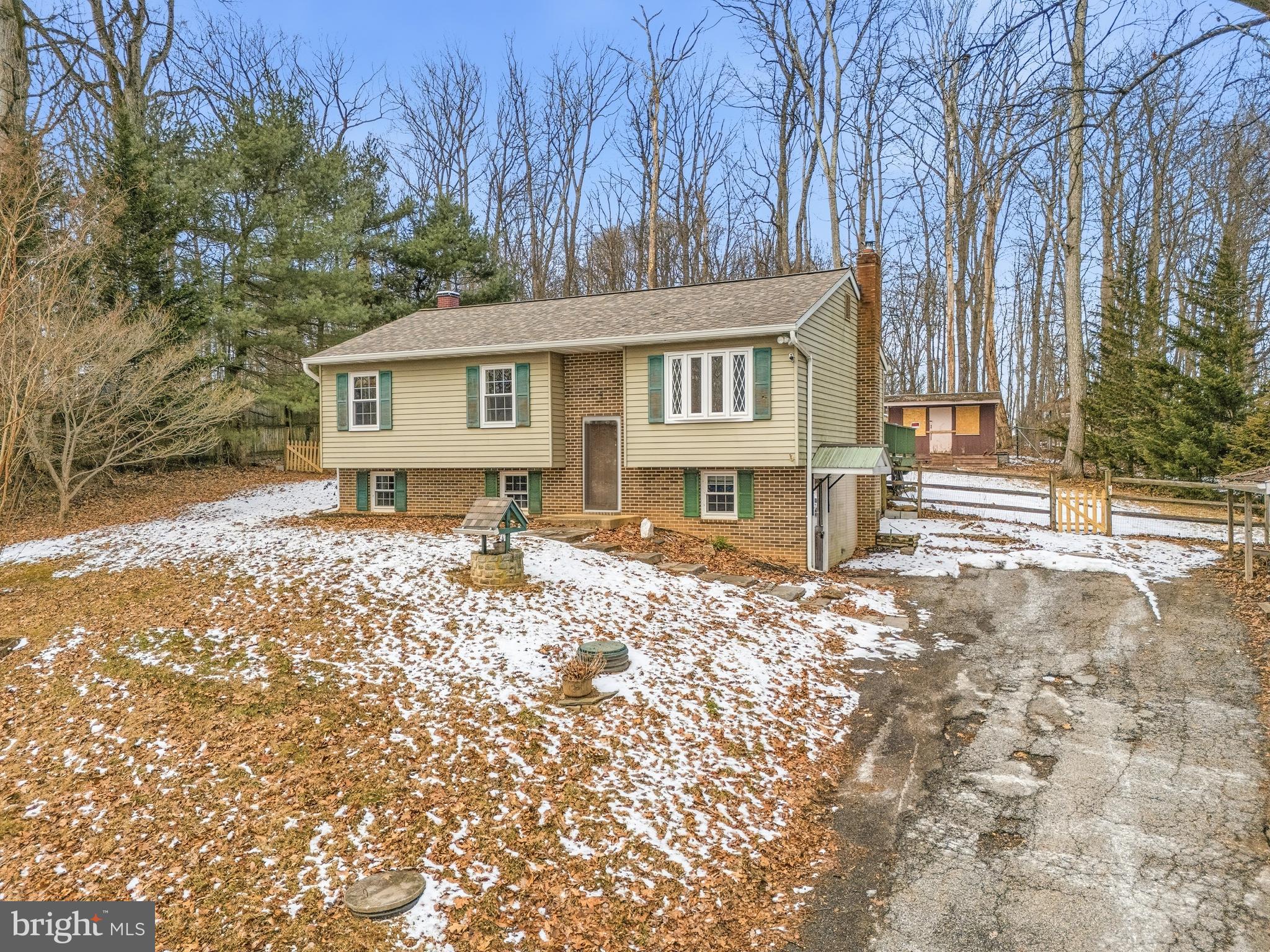 HAMPSTEAD - Residential