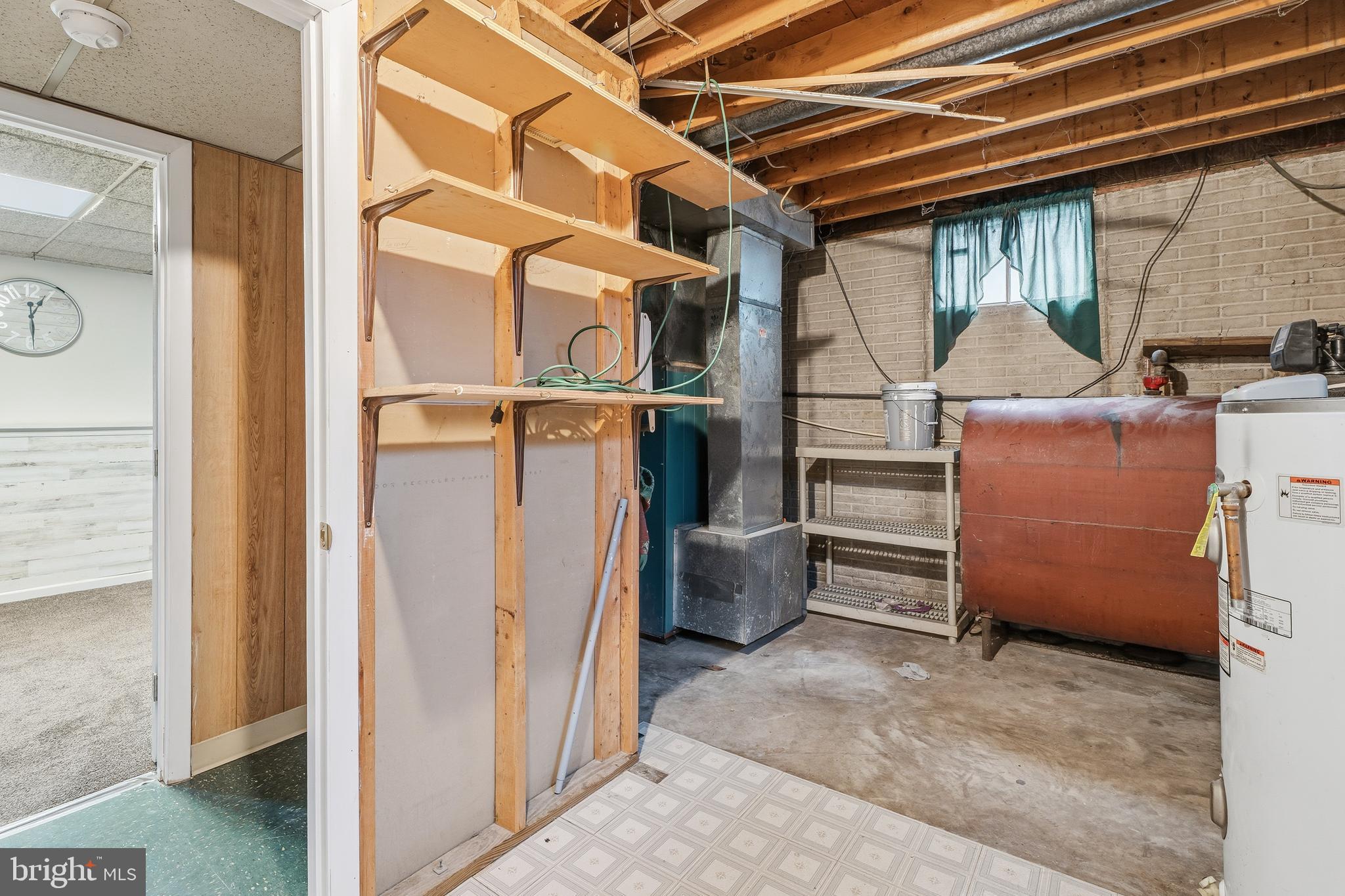 HAMPSTEAD - Residential