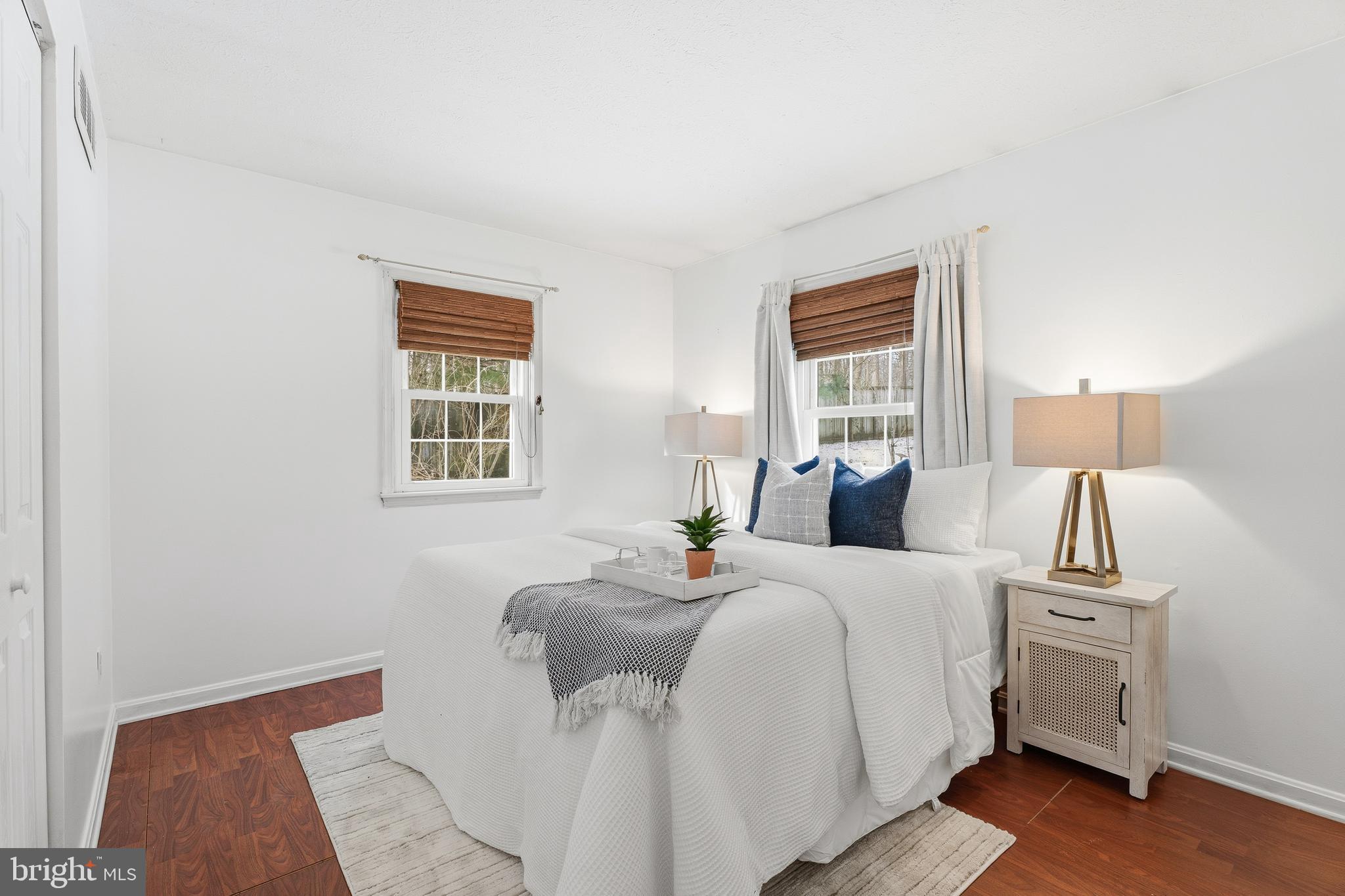 HAMPSTEAD - Residential