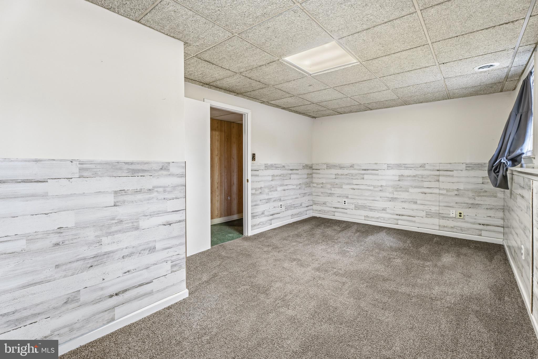 HAMPSTEAD - Residential