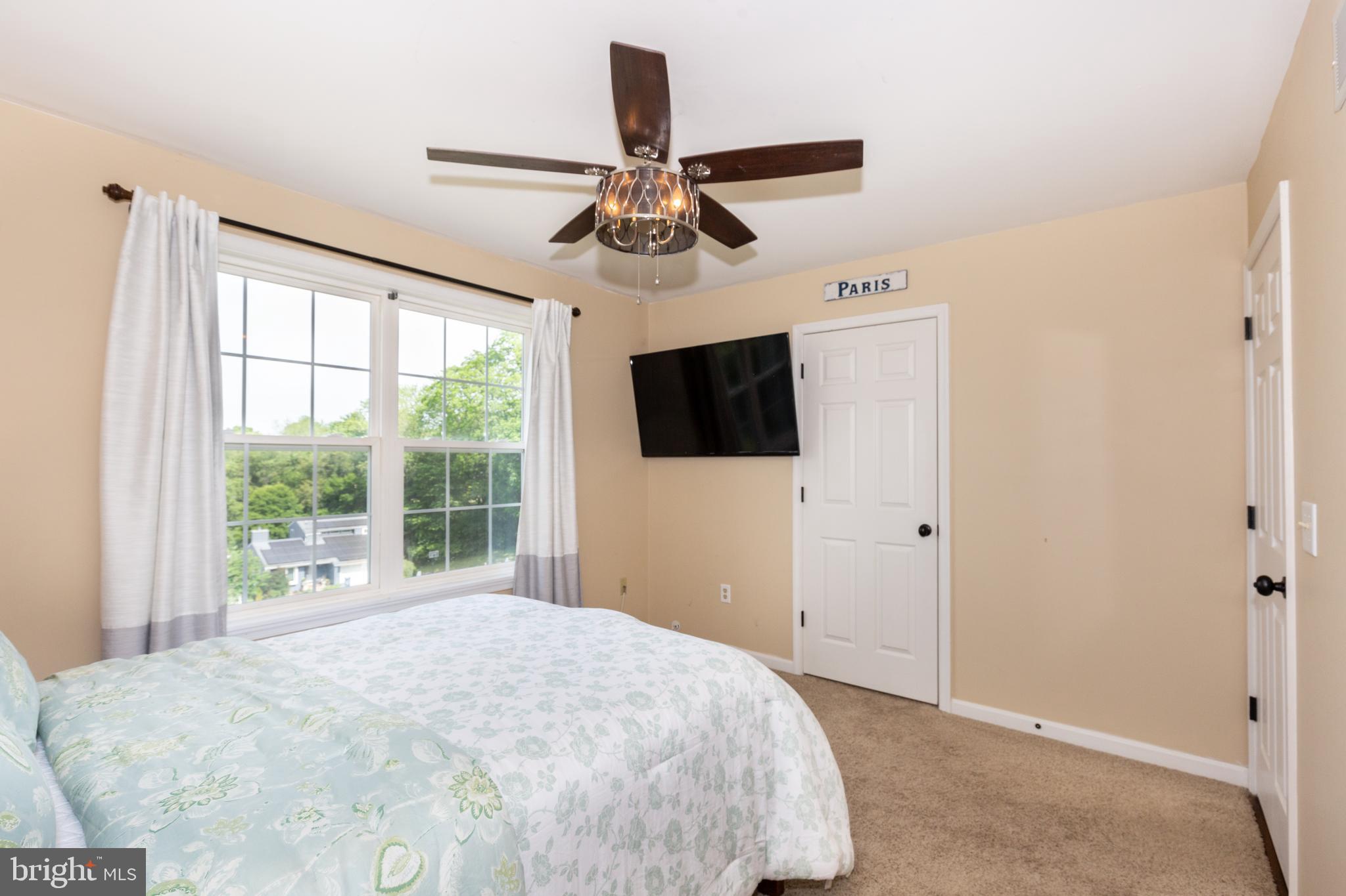 KELLYS DELIGHT - Residential