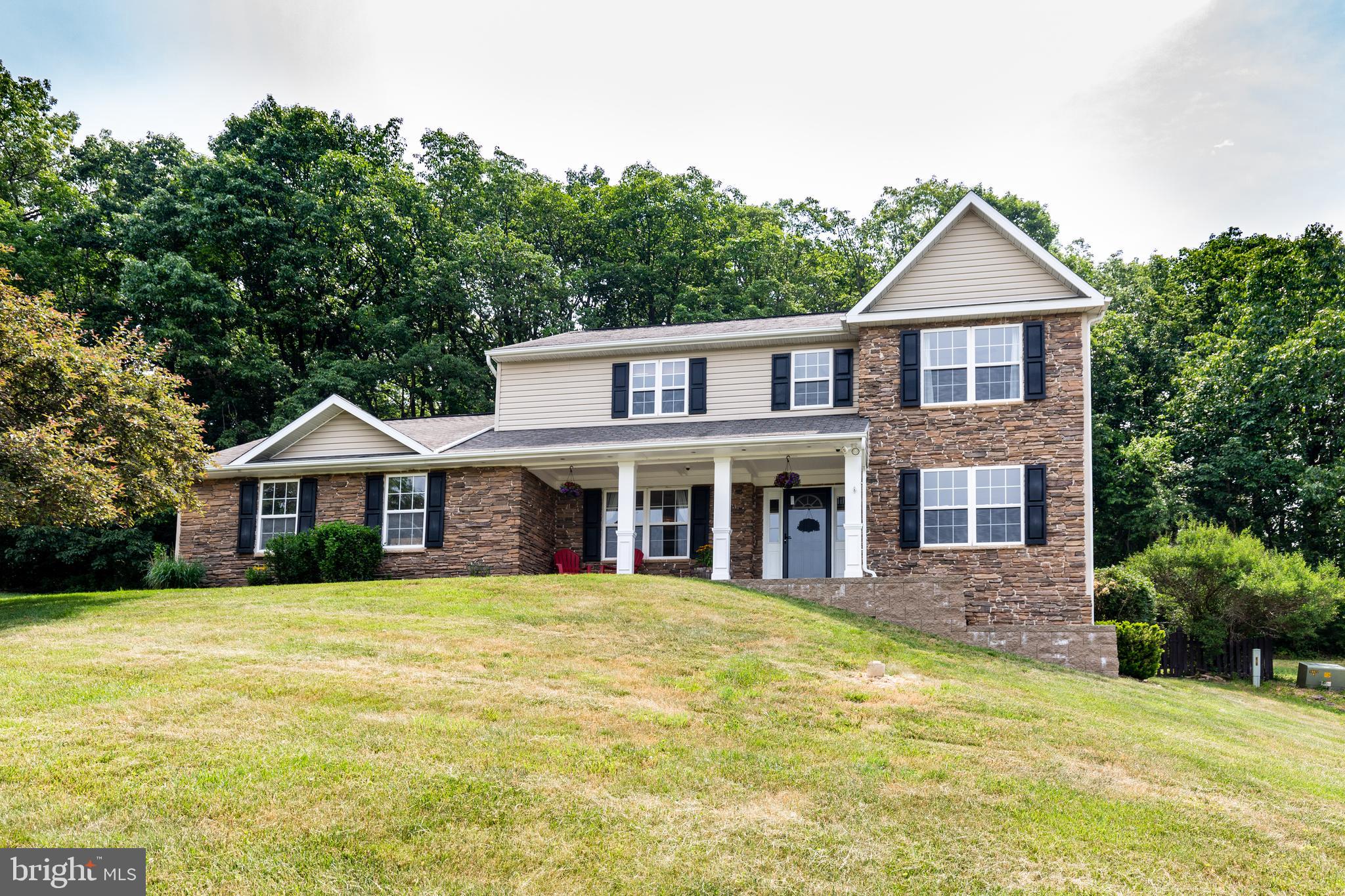 KELLYS DELIGHT - Residential