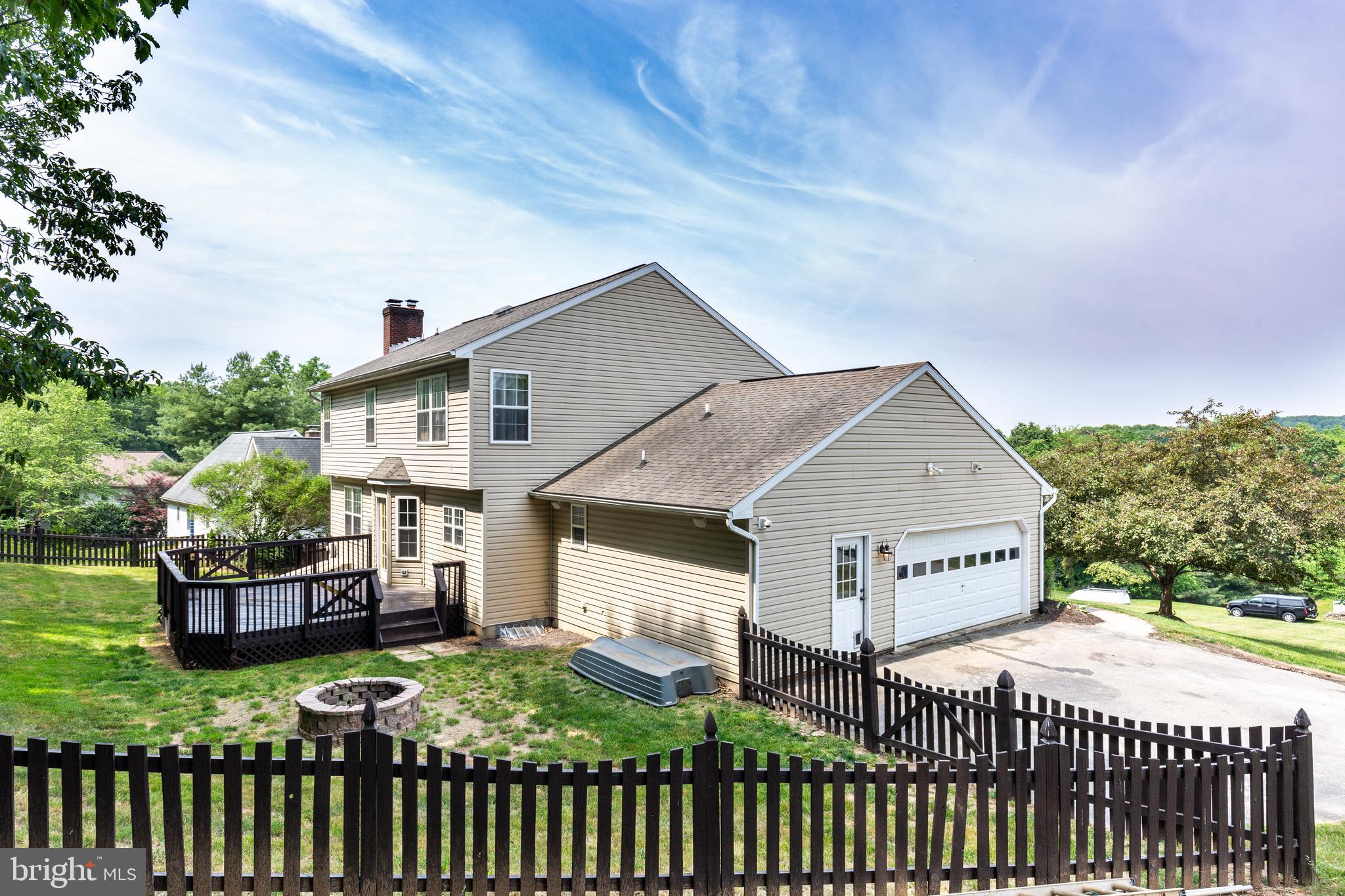 KELLYS DELIGHT - Residential