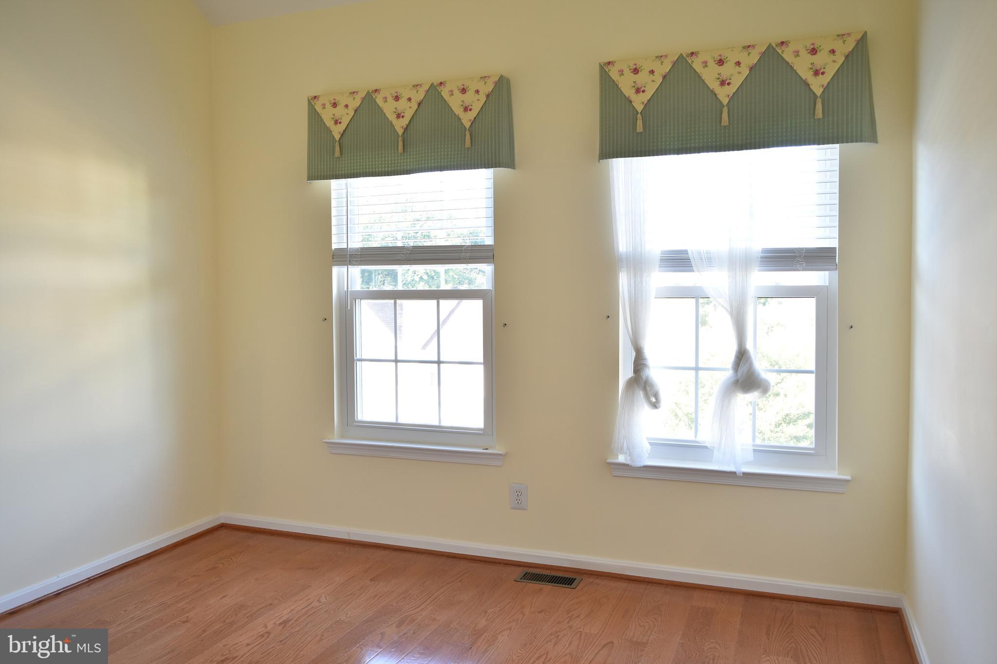 ARMISTEAD PARK - Residential Lease