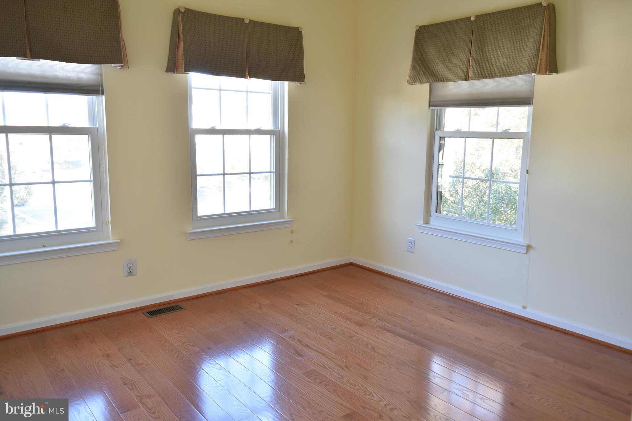 ARMISTEAD PARK - Residential Lease