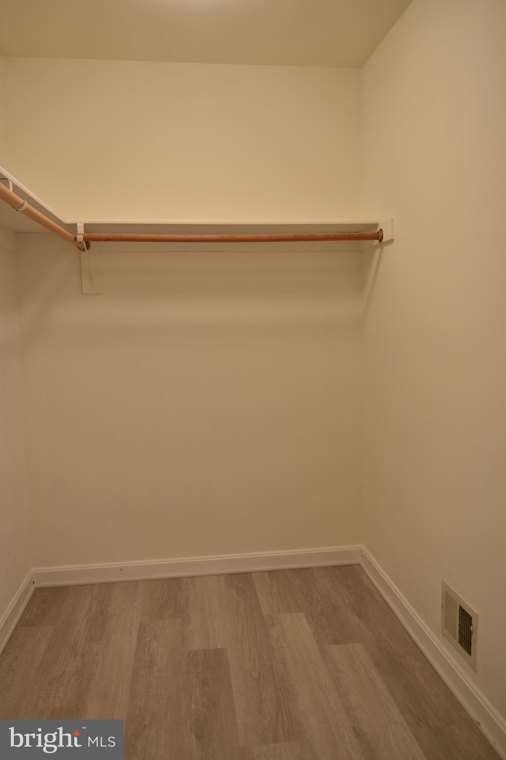 ARMISTEAD PARK - Residential Lease