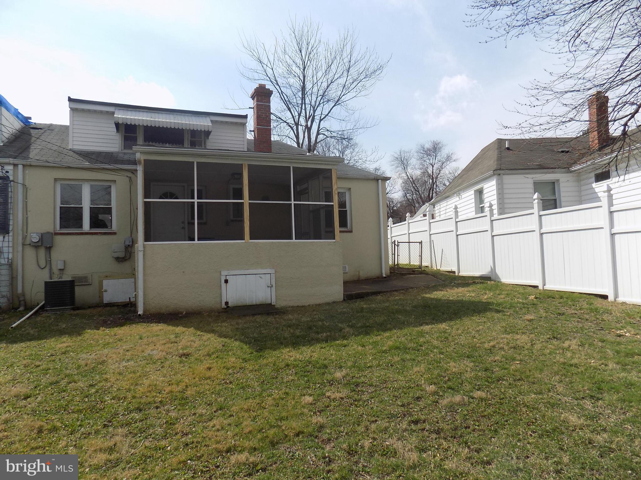 ELMWOOD - Residential Lease