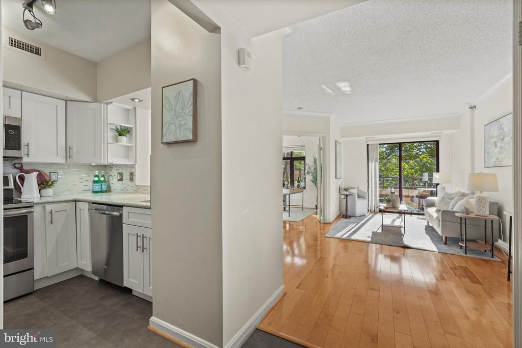 Photo of 2400 Clarendon Boulevard #103, ARLINGTON, VA 22201 (MLS # VAAR2071674)