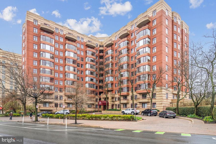 Lovely 1 primary bedroom plus smaller guest bedroom/office/den (complete with built-in Murphy bed) condo in Clarendon-Courthouse!  The open in balcony/patio has beautiful views of the neighborhood and this unit comes with a reserved, underground parking (#13 on P1) as well as it's own private and extra large storage space (directly across the hall for very easy access - use unit door key to check it out).  Enjoy the in-ground pool during the summer and workout in the new (2024) state-of-the-art gym (on the lobby level). New Carrier HVAC in November, 2024.  All utilities are included in the condo fee except electric which is a low flat rate of $46/month. Walk to the Courthouse Metro (1 block), Clarendon Metro (8 min walk), Whole Foods, Trader Joes, AMC Theater, LifeTime Fitness Club, Soul Cycle, Apple Store, Pottery Barn, Sephora, Rocky Run Park, Courthouse Farmer's Market, so many restaurants and various boutique shops to enjoy!