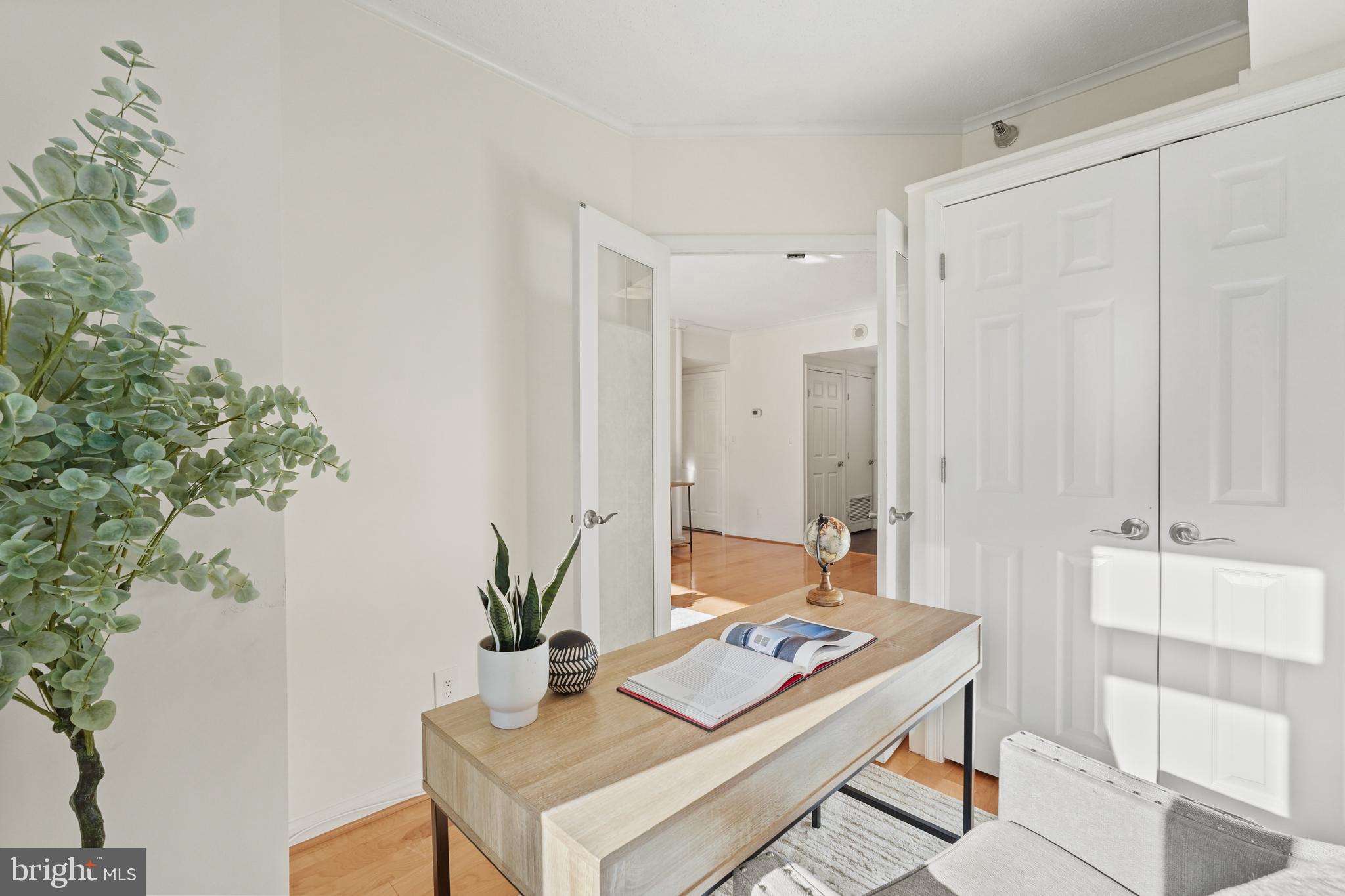 CHARLESTON CONDO - Residential