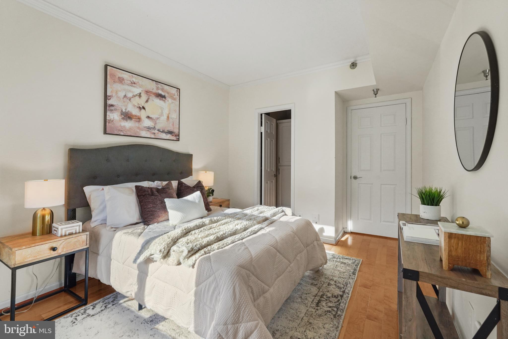 CHARLESTON CONDO - Residential