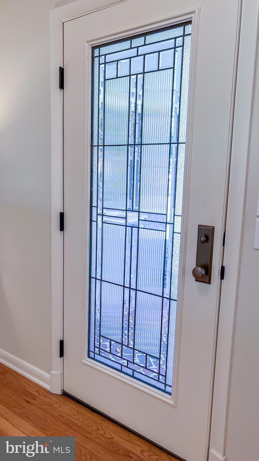 ROLLING KNOLLS - Residential