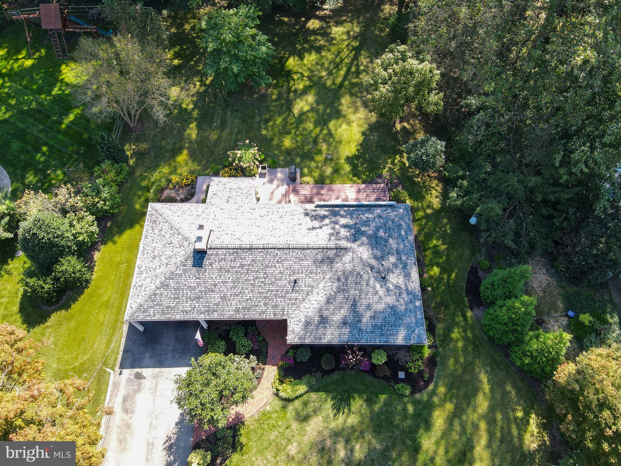 ROLLING KNOLLS - Residential