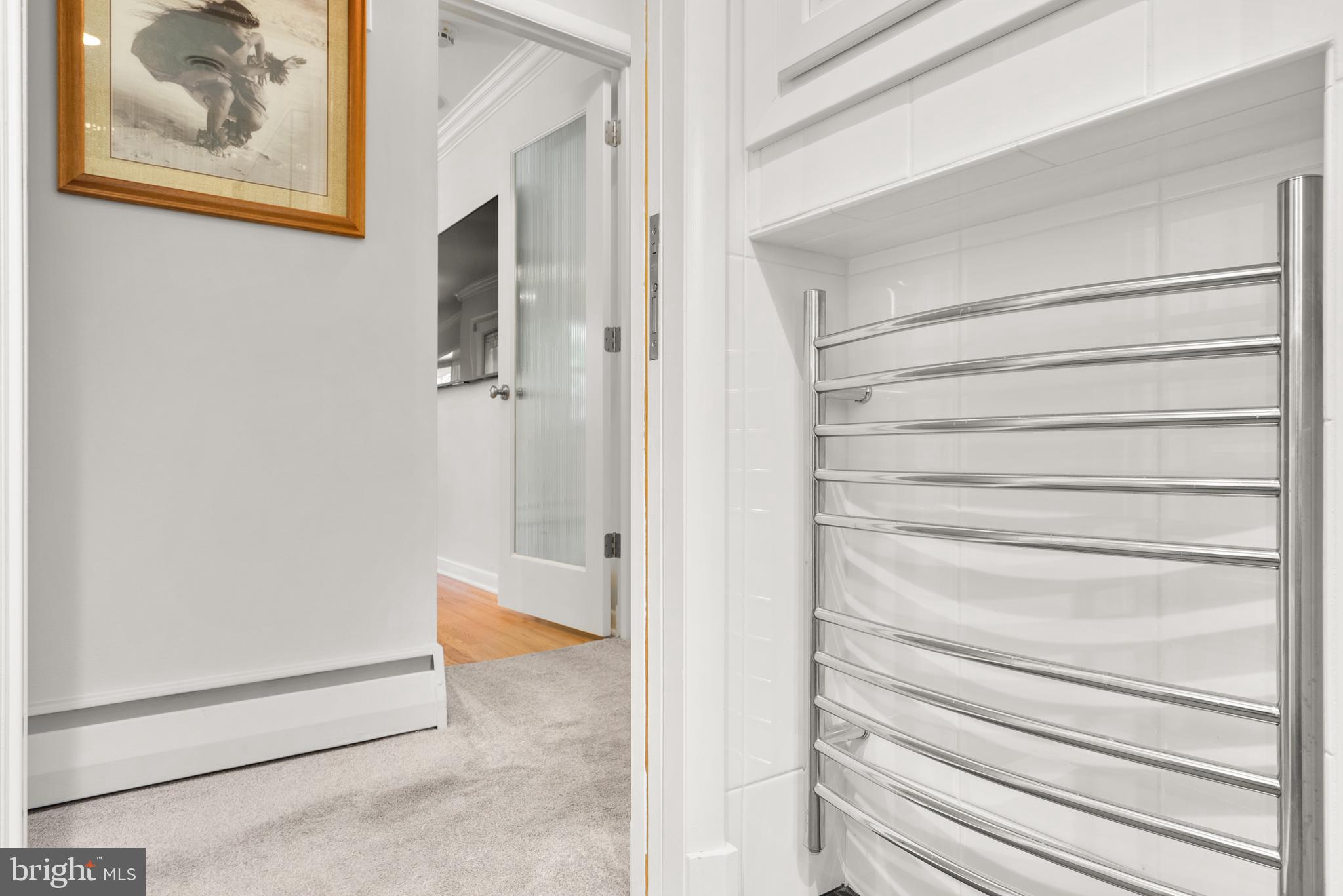 ROLLING KNOLLS - Residential