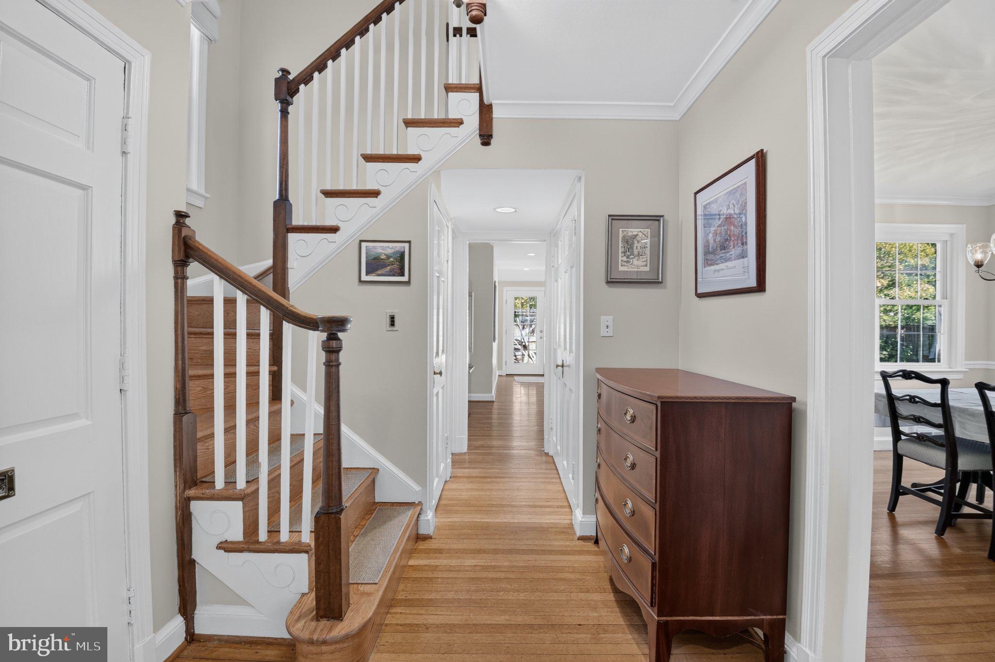 104 WILLIAMSBURG DRIVE
