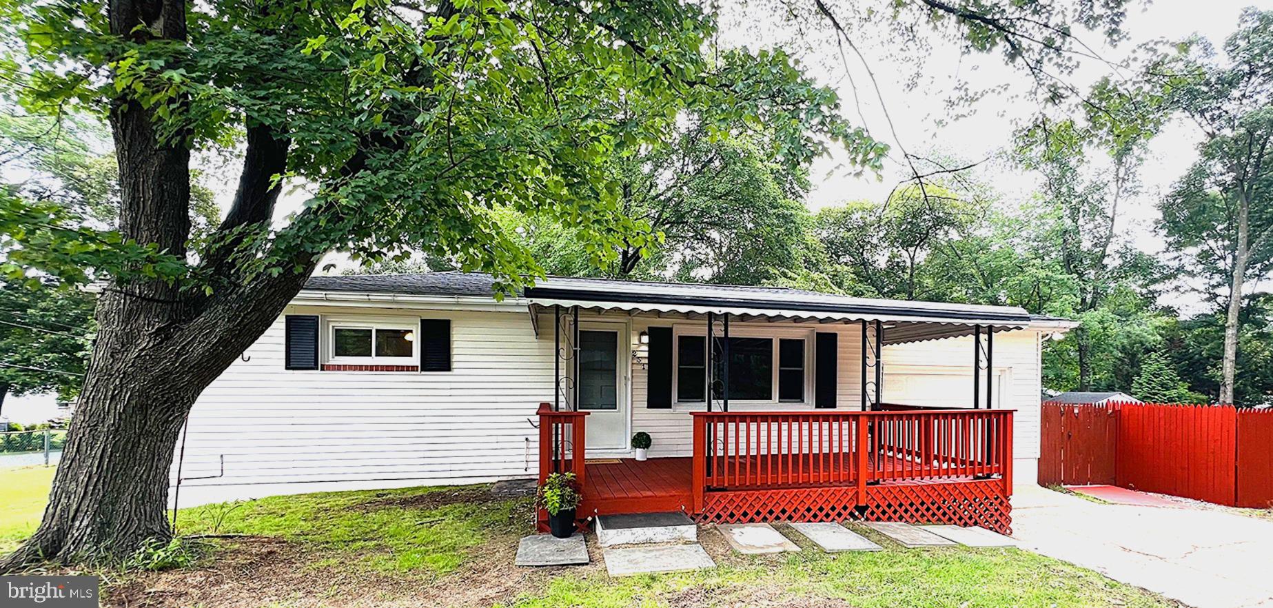 251 9TH STREET