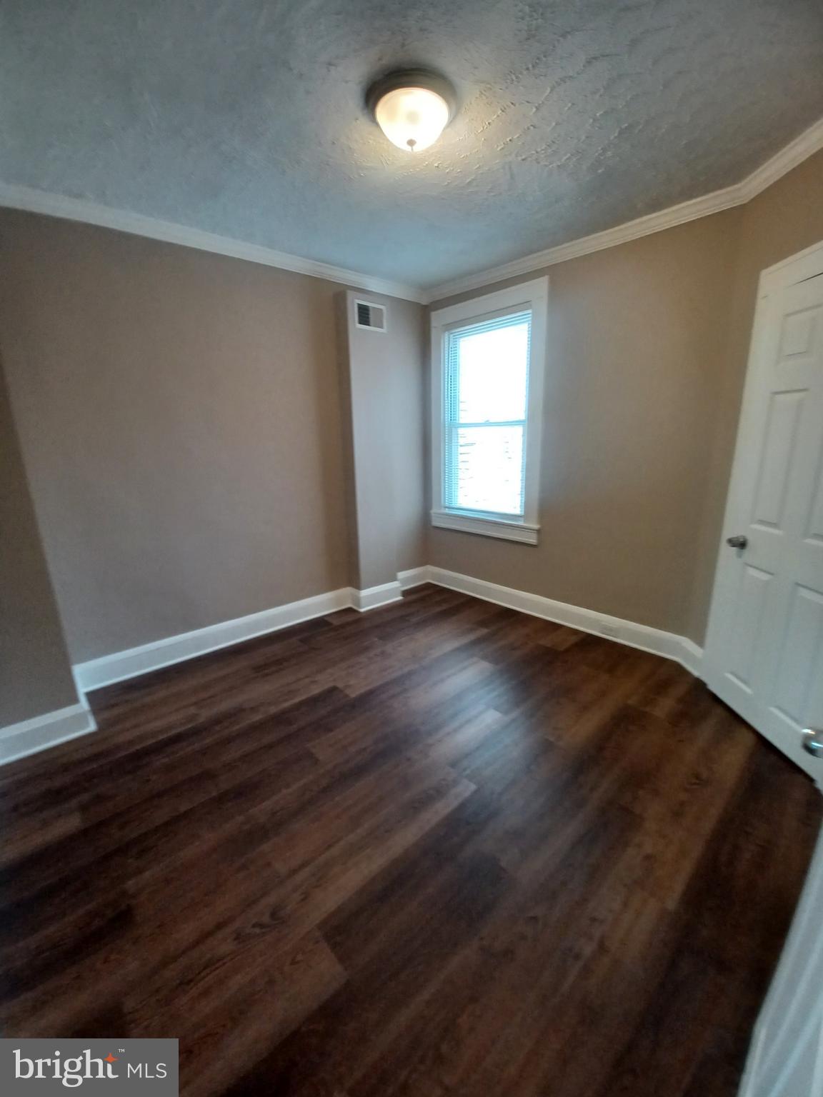 HIGHLANDTOWN - Residential