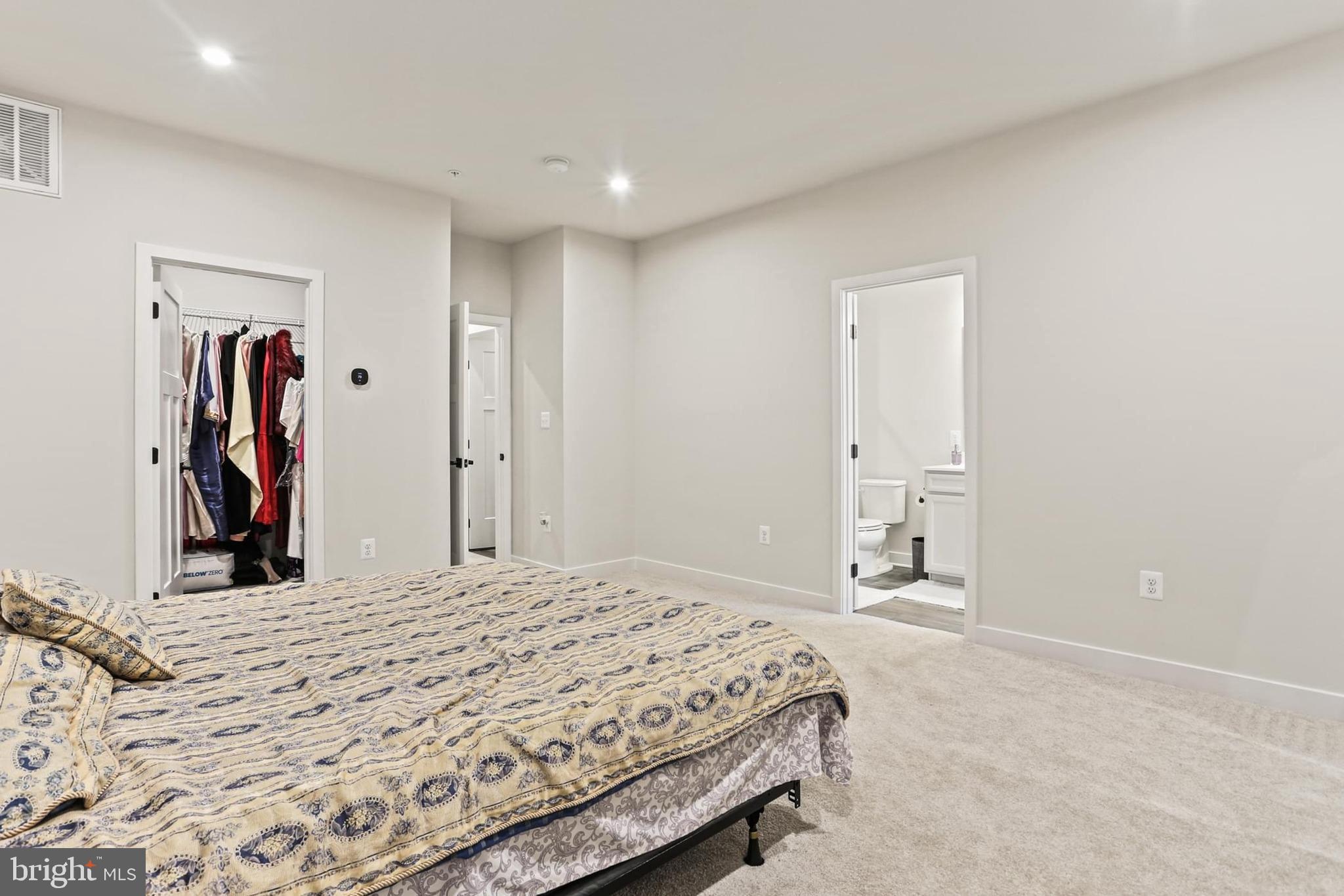 AMBER RIDGE - Residential Lease