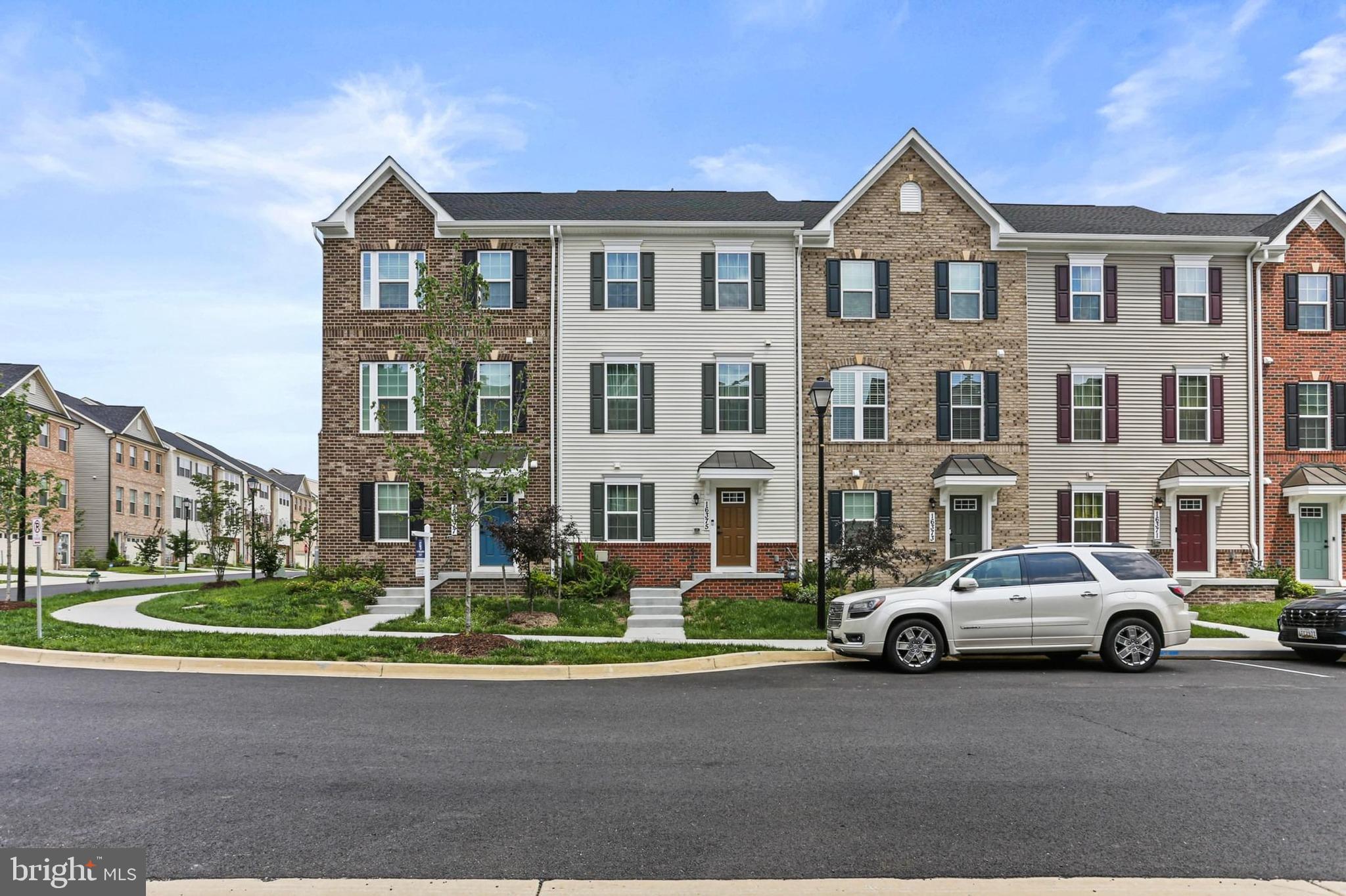 This beautifully designed 5-bedroom, 4.5-bath townhome offers a perfect blend of comfort, style, and functionality across four thoughtfully planned levels.
Enjoy a bright, open kitchen featuring a large center island with room for extra seating—ideal for casual dining or entertaining guests. The kitchen is equipped with sleek stainless steel appliances, ample cabinetry, and modern finishes that will impress any home chef. Step outside to the private deck off the kitchen, perfect for morning coffee or evening relaxation.
The top-level loft adds even more living space, complete with the 5th bedroom and a full bathroom—great for guests, a home office, or a private retreat.
This house offers so much more with a spacious primary suite with en-suite bathroom, attached 2-car garage, plenty of living space and tons of natural light throughout.
This townhome truly has it all—space, convenience, and modern upgrades in a sought-after community. Schedule your tour today!