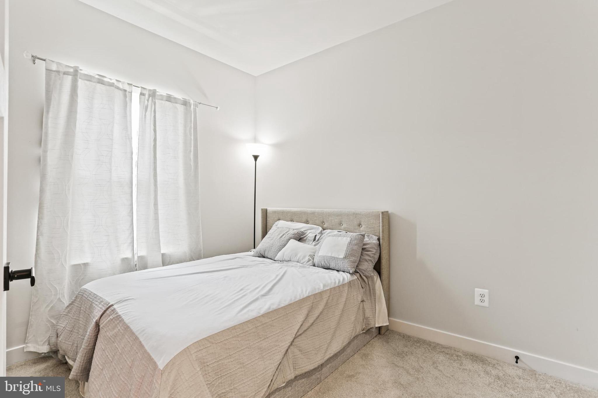 AMBER RIDGE - Residential Lease