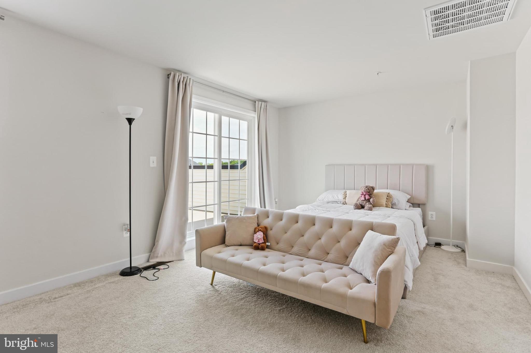 AMBER RIDGE - Residential Lease