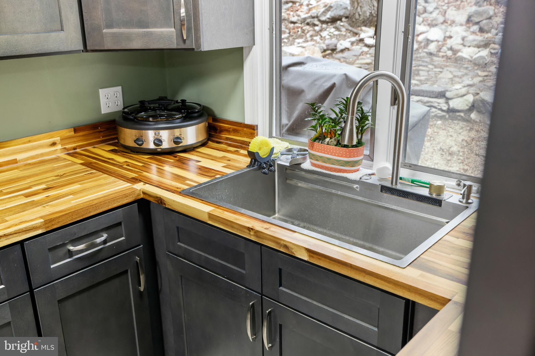 MASSANUTTEN - Residential