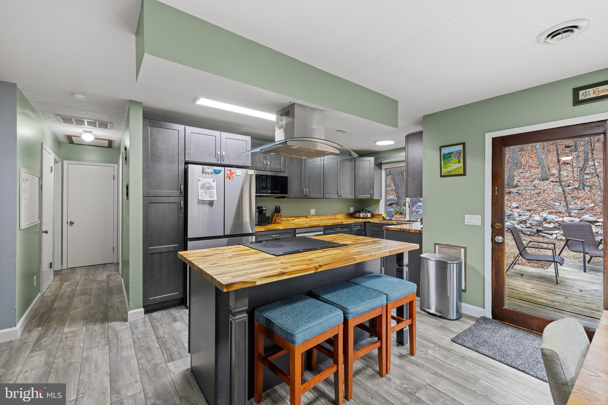 MASSANUTTEN - Residential