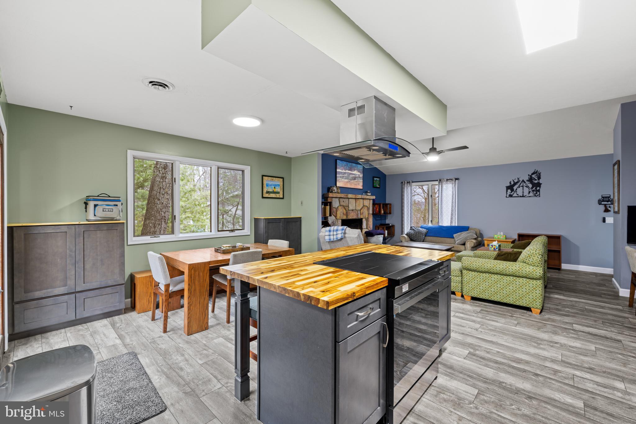 MASSANUTTEN - Residential