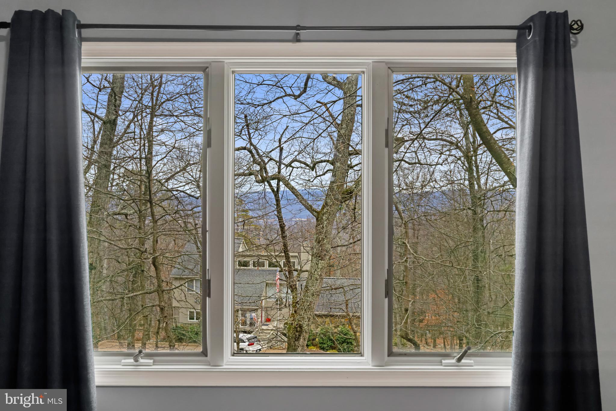 MASSANUTTEN - Residential