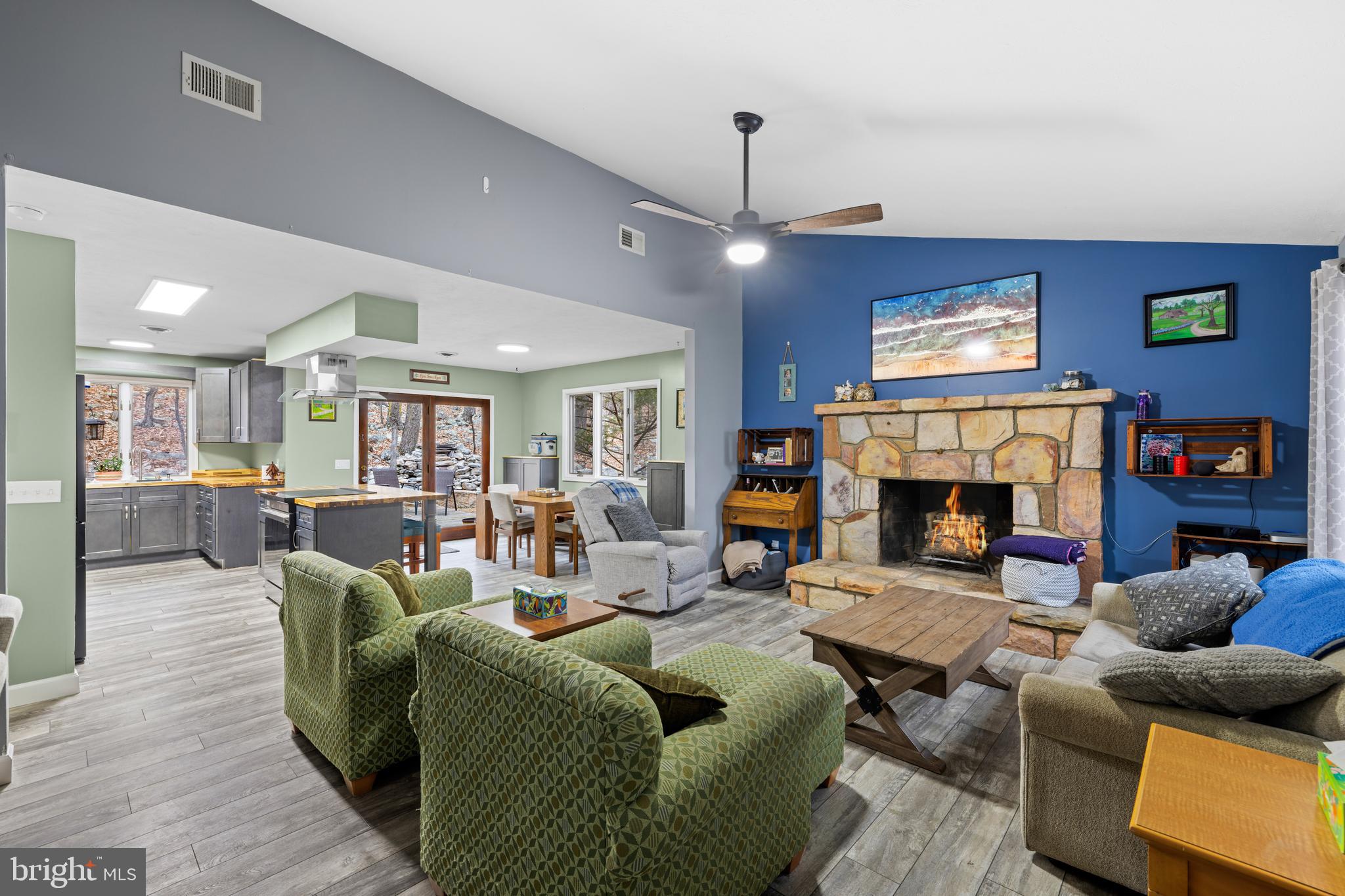 MASSANUTTEN - Residential