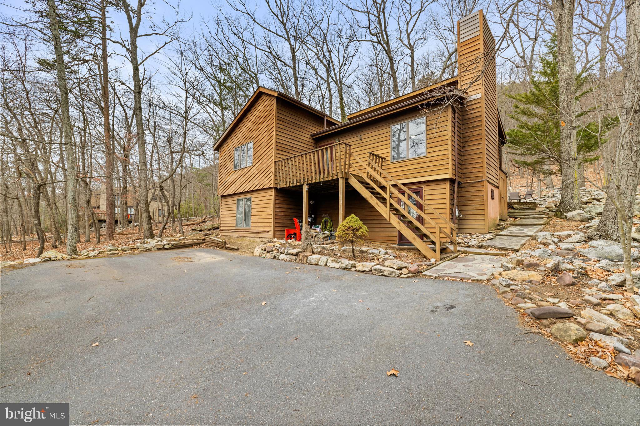 MASSANUTTEN - Residential