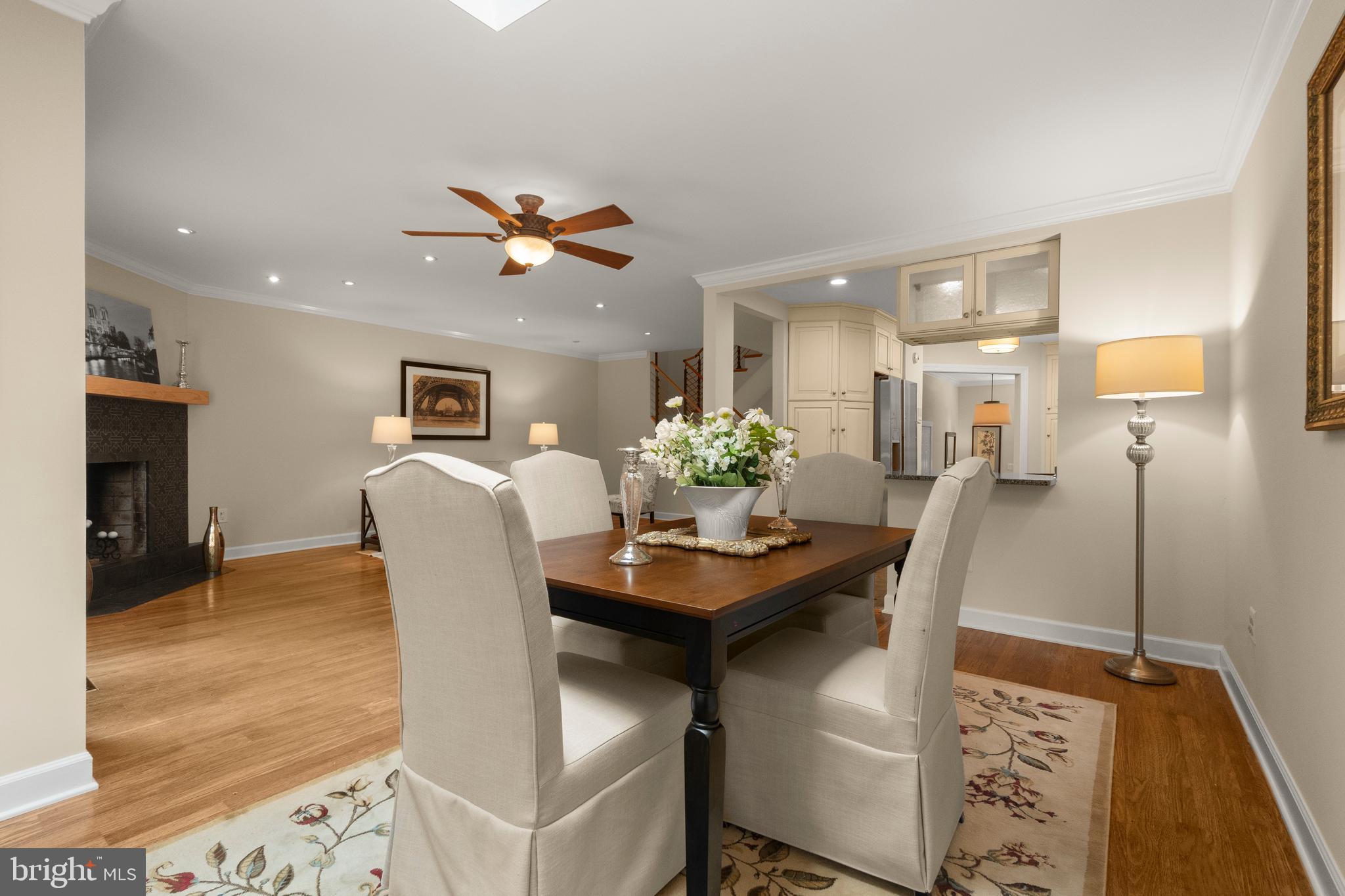 LANDMARK MEWS - Residential Lease