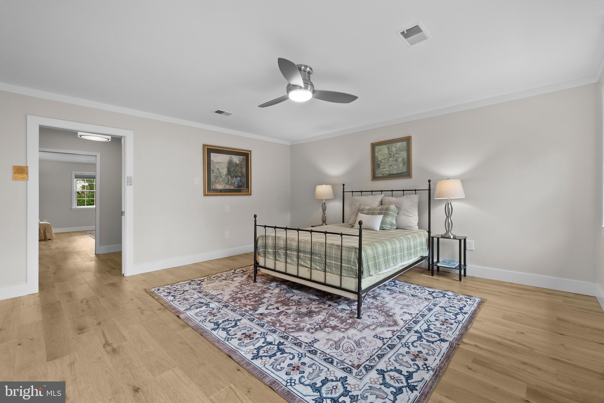 LANDMARK MEWS - Residential Lease