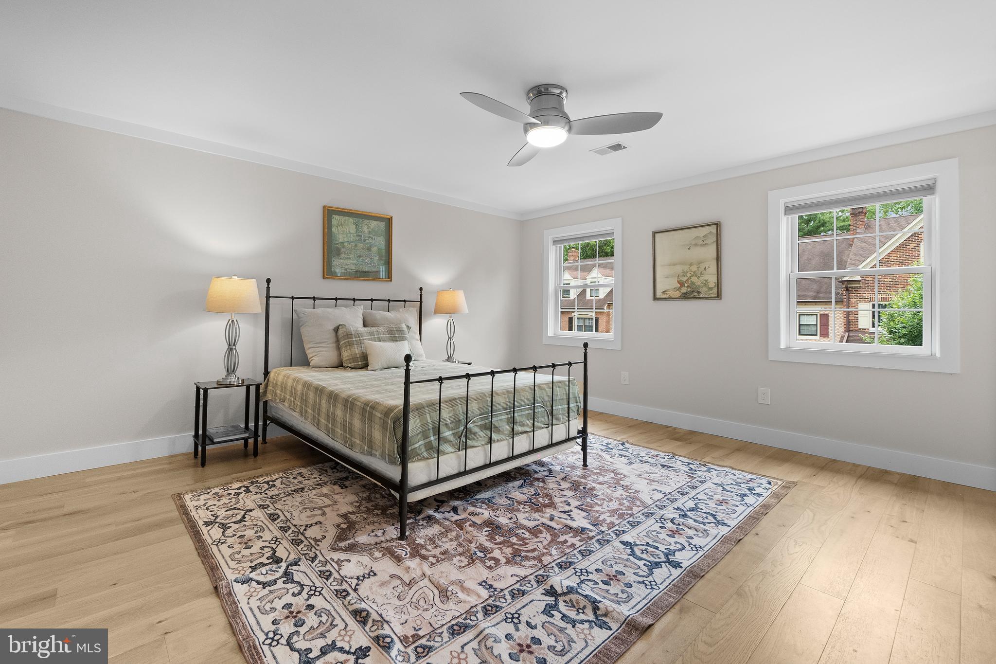 LANDMARK MEWS - Residential Lease