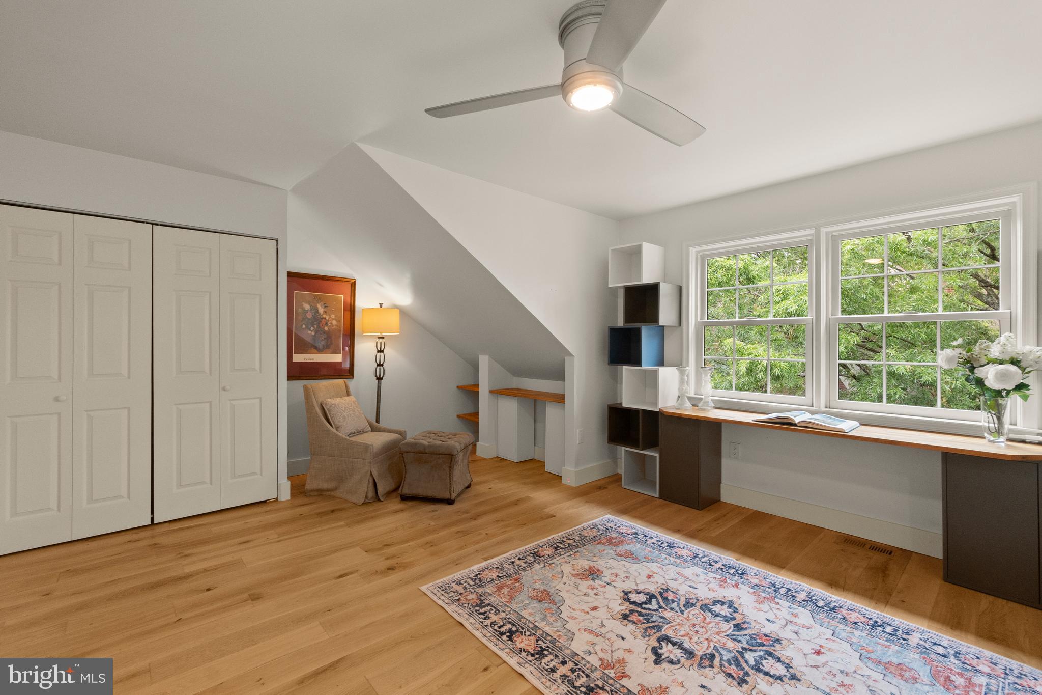 LANDMARK MEWS - Residential Lease