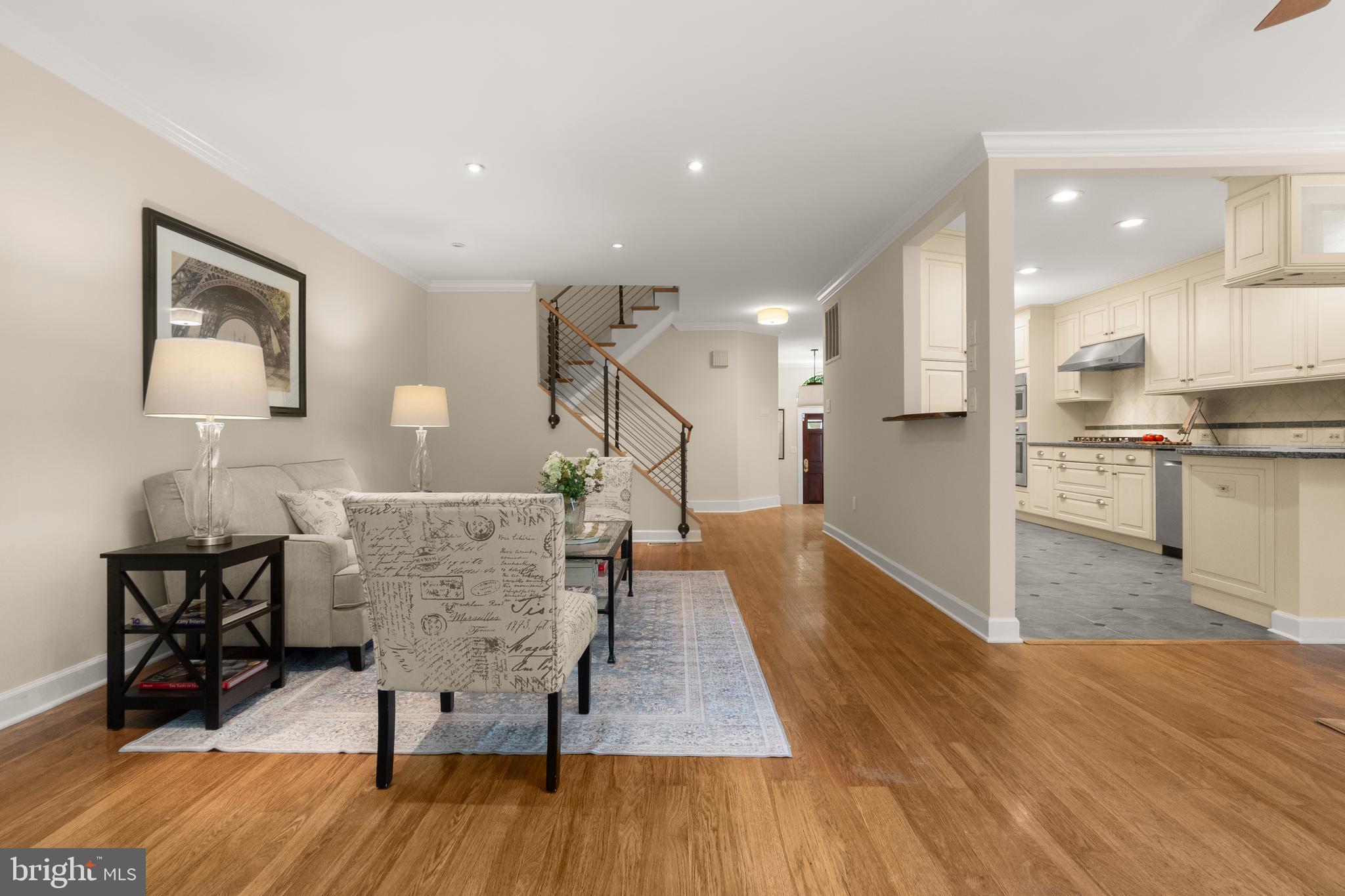 LANDMARK MEWS - Residential Lease