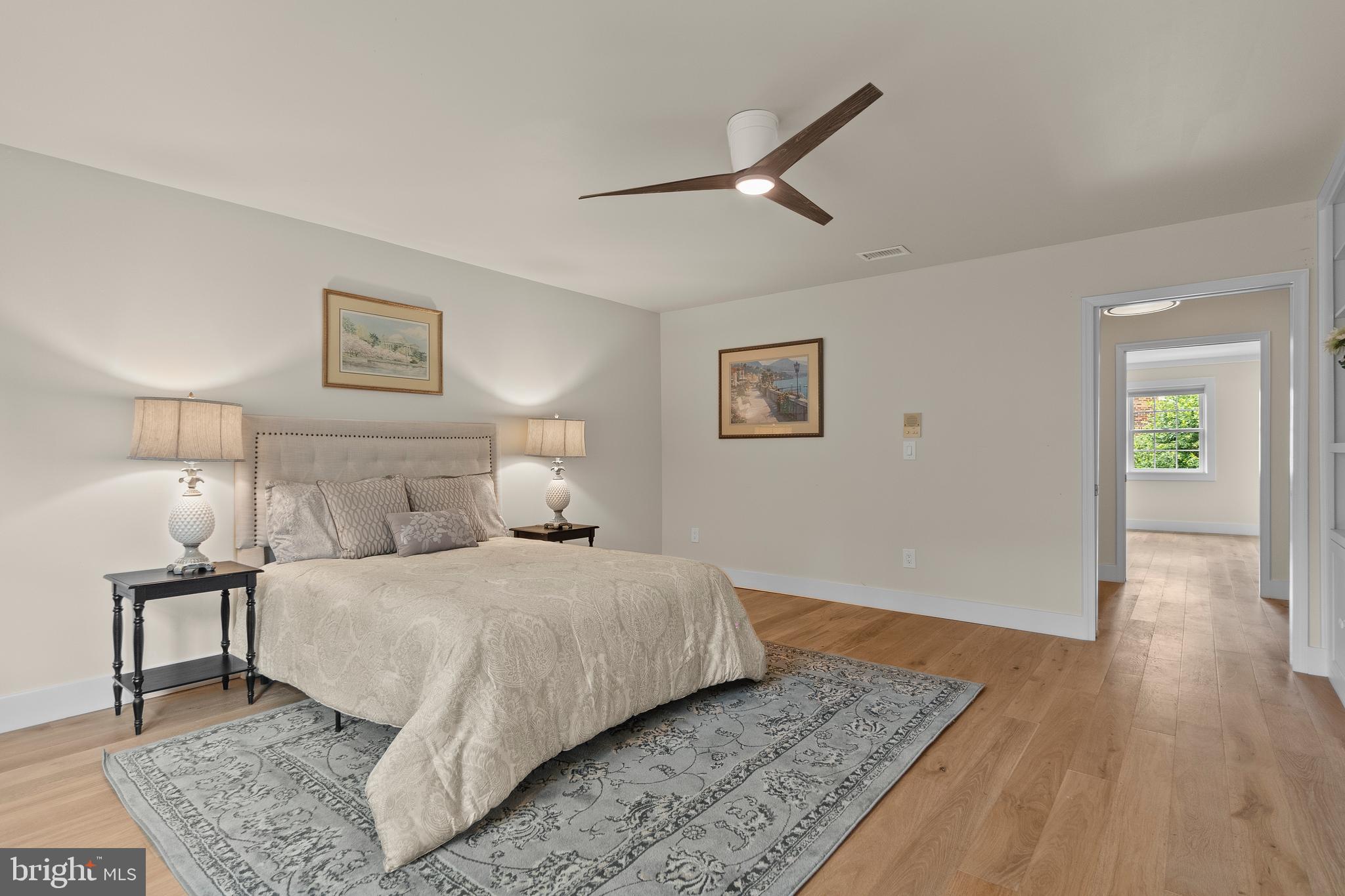 LANDMARK MEWS - Residential Lease