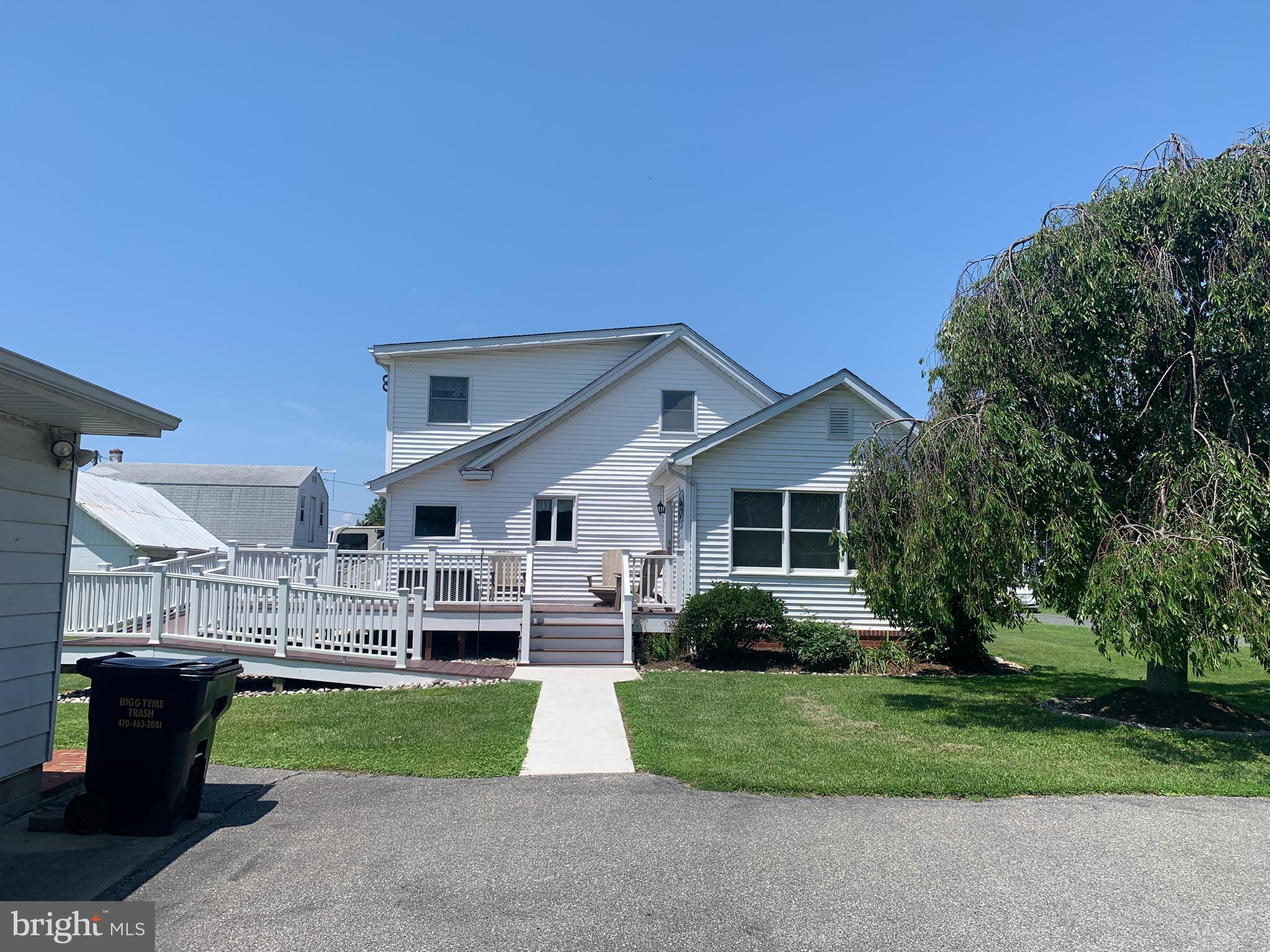 ROCK HALL - Residential