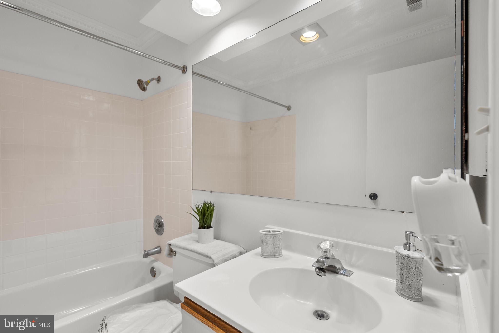 THE VINEYARDS CODM - Residential