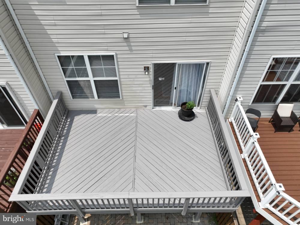 SOUTH RIDING - Residential