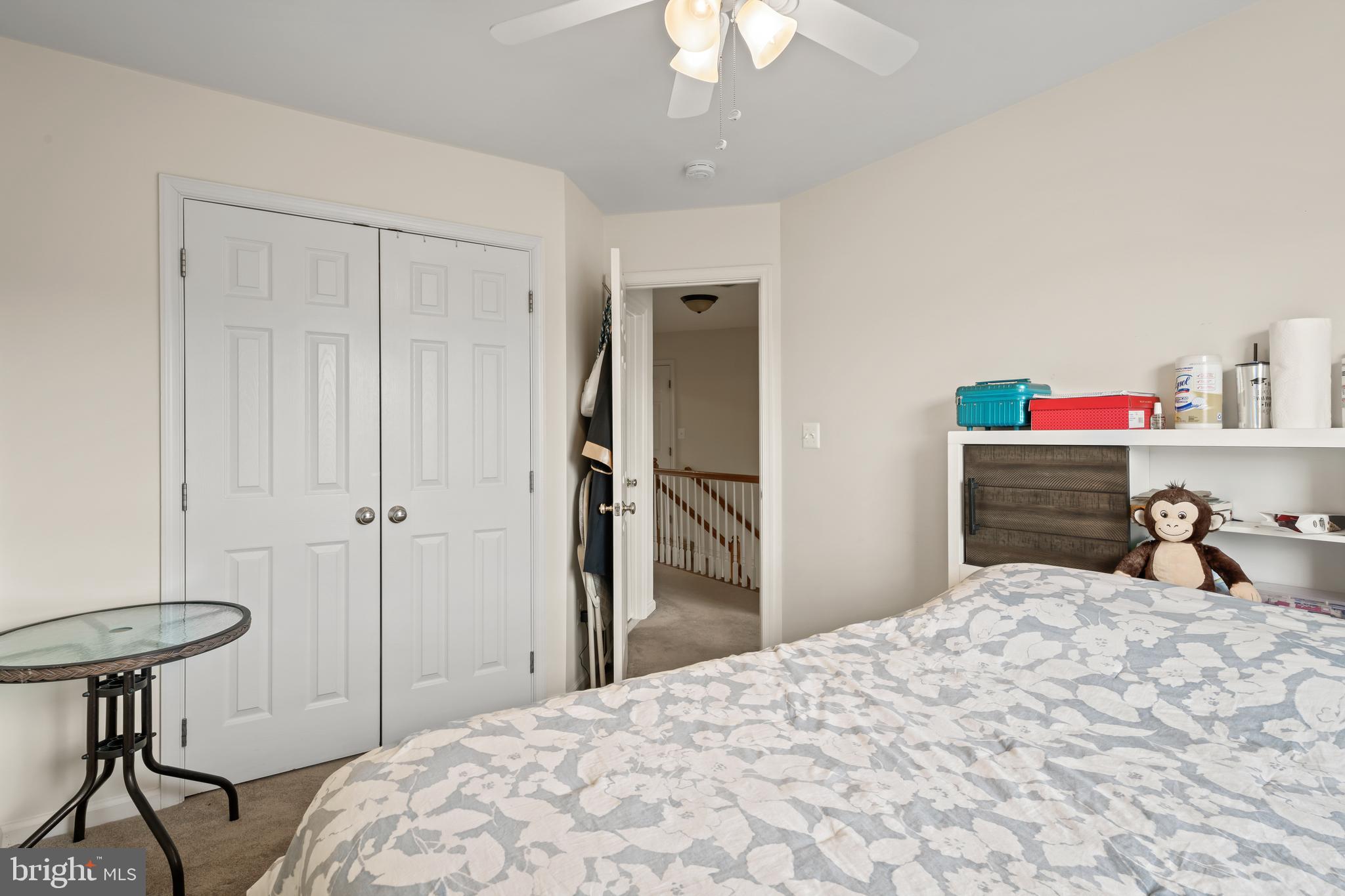 SOUTH RIDING - Residential