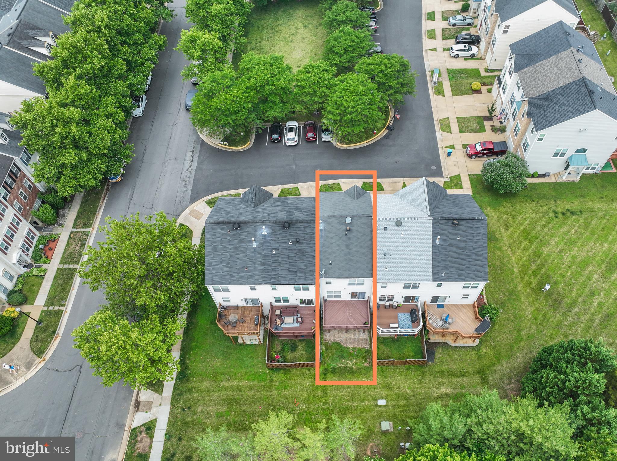 SOUTH RIDING - Residential