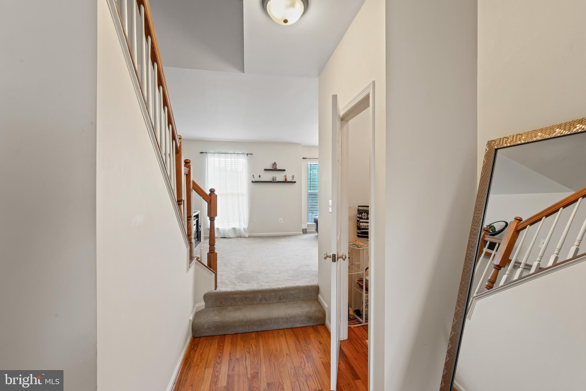 SOUTH RIDING - Residential